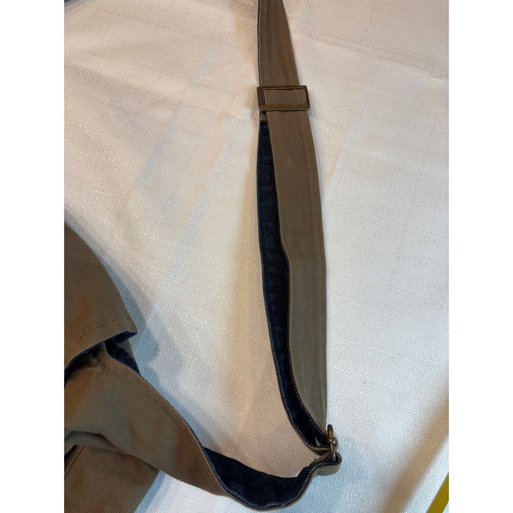 "Born to Battle" Olive Green Embroidered Messenger Bag 14"x13" - Picture 10 of 10